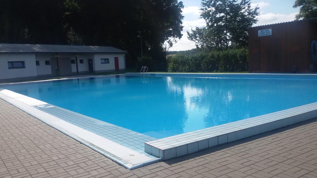 Pension.No30 Svijany エクステリア 写真